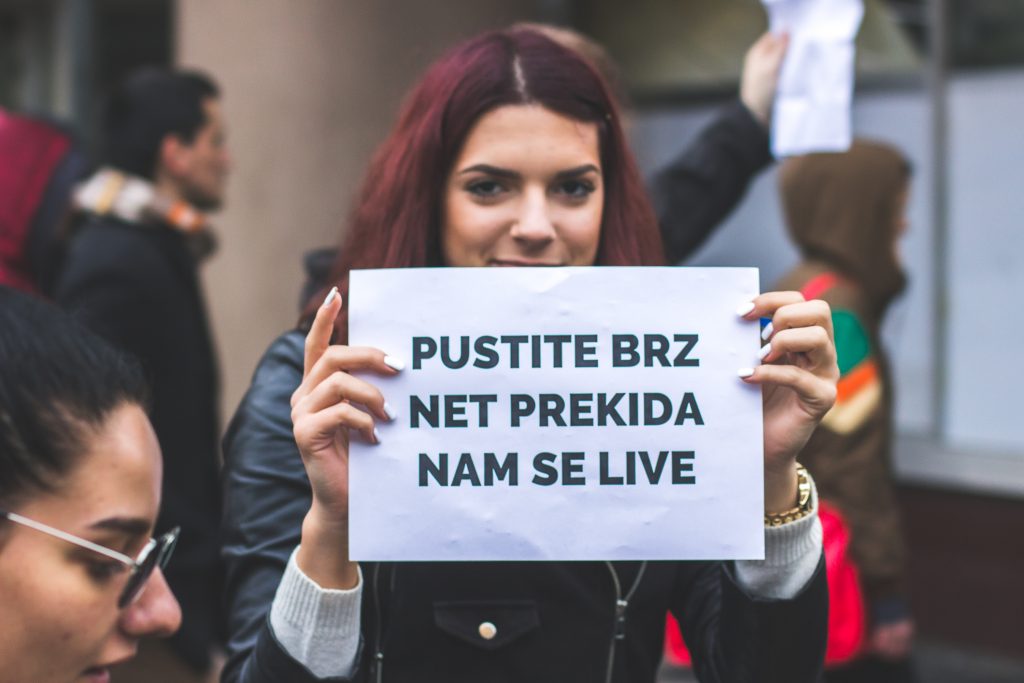 Novinari  – bez autocenzure i manipulacije!
