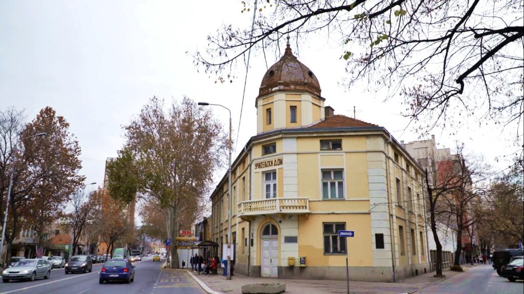 Učiteljski dom u ogledalu: Priča najpoznatijeg niškog učitelja