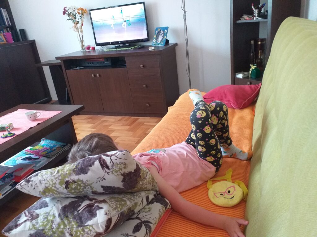 Vaspitanje u doba korone: Možemo li se nakon vanrednog stanja vratiti „na staro“?