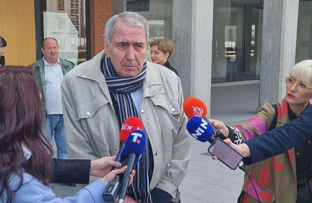 Simonović prvostepeno osuđen na 5 godina zbog paljenja kuće novinara Milana Jovanovića Milan Jovanović poručuje: "Dobili smo bitku, ne i rat", Foto: NUNS