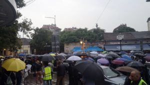 Kiša nije sprečila građane da izađu na treći protest