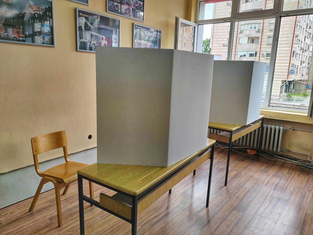 Prvi rezultati izbora sa Palilule: SNS ima većinu lokalni izbori